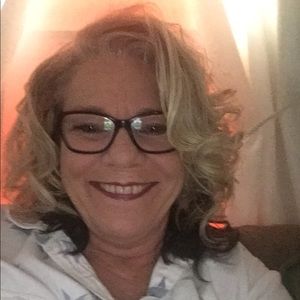 Meet your Posher, Jean